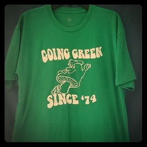 Mellow Mushroom t-shirt